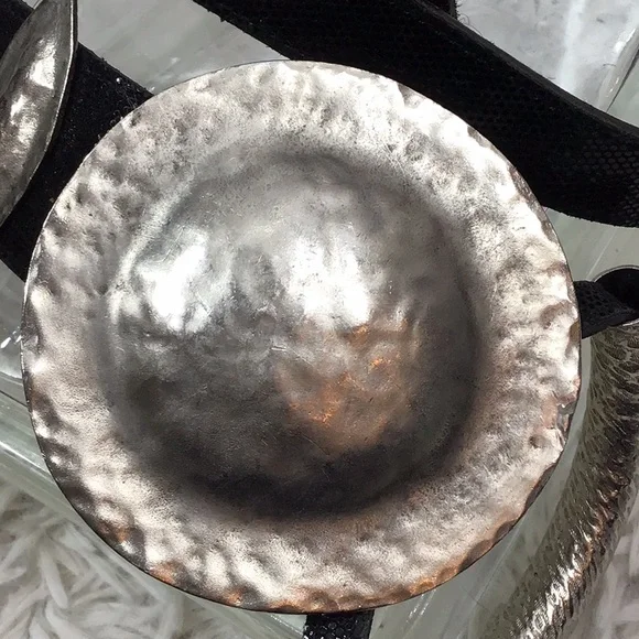 Vintage Anthony Alexander hammered silver and black suede sling belt - Picture 5 of 9